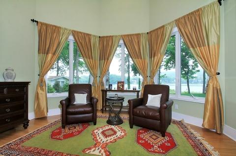 653 Terhune Dr, Wayne, NJ 07470 photo 11