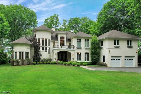 653 Terhune Dr, Wayne, NJ 07470 photo 1