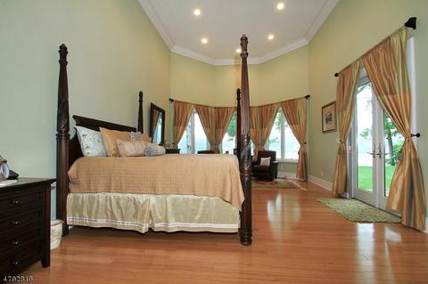 653 Terhune Dr, Wayne, NJ 07470 photo 10