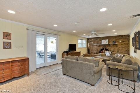 26 Mohawk Dr, Springfield, NJ 07081 photo 9