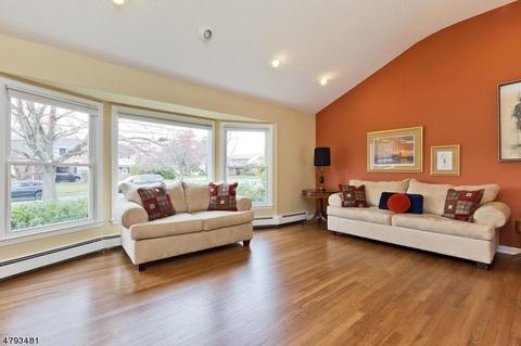 26 Mohawk Dr, Springfield, NJ 07081 photo 4