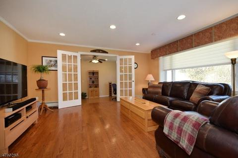 246 River Bend Rd, Berkeley Heights, NJ 07922 photo 8