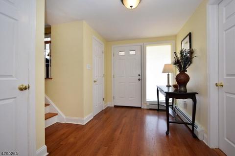 246 River Bend Rd, Berkeley Heights, NJ 07922 photo 3