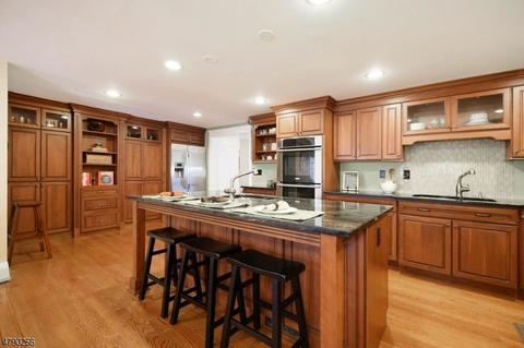246 River Bend Rd, Berkeley Heights, NJ 07922 photo 4