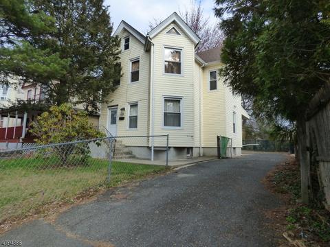 604 E 6th St, Plainfield, NJ 07060 photo 1