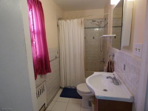 604 E 6th St, Plainfield, NJ 07060 photo 9