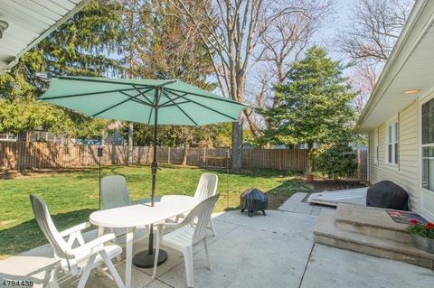 405 E Valley View Ave, Hackettstown, NJ 07840 photo 3
