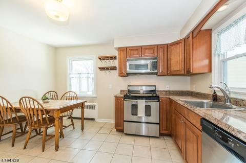 405 E Valley View Ave, Hackettstown, NJ 07840 photo 6