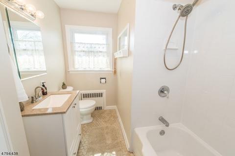 405 E Valley View Ave, Hackettstown, NJ 07840 photo 16