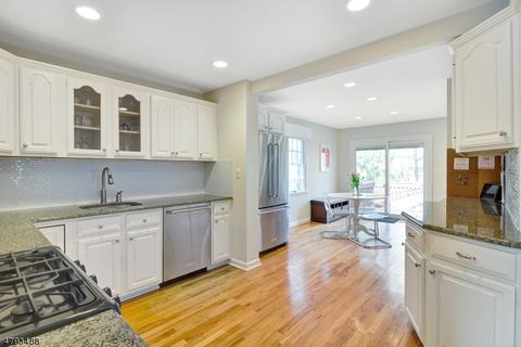 13 Lowell Ave, Summit, NJ 07901 photo 4
