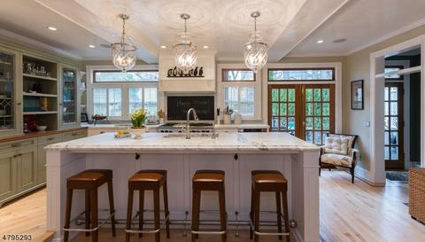 56 Christopher St, Montclair, NJ 07042 photo 8