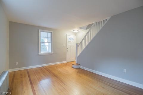 46 W Munson Ave, Dover, NJ 07801 photo 9