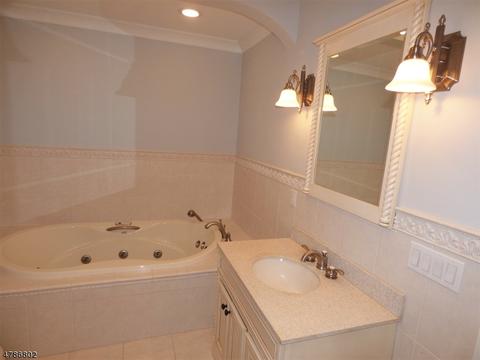 14 Brookway, Nutley, NJ 07110 photo 8