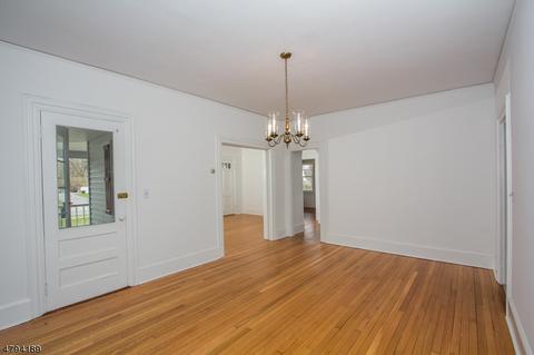 39 W Main St, Mendham, NJ 07945 photo 4