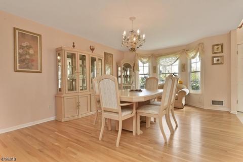 88 Andover Dr, Wayne, NJ 07470 photo 5