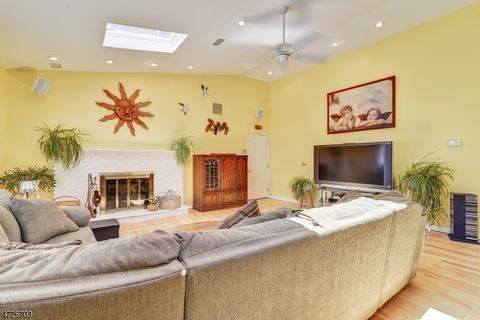 43 Eldorado Dr, Wayne, NJ 07470 photo 7