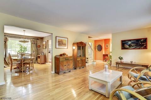 43 Eldorado Dr, Wayne, NJ 07470 photo 4