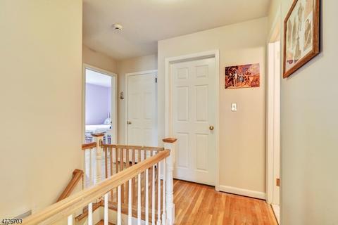 43 Eldorado Dr, Wayne, NJ 07470 photo 9