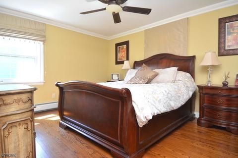 16 Beechwood Dr, Wayne, NJ 07470 photo 8