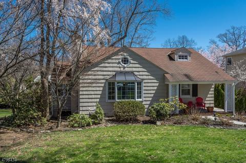 142 Beechwood Dr, Wayne, NJ 07470 photo 2