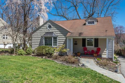 142 Beechwood Dr, Wayne, NJ 07470 photo 1