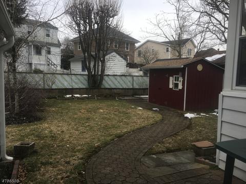 13 Christopher St, Dover, NJ 07801 photo 6
