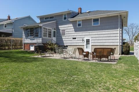 93 Devonshire Rd, Cedar Grove, NJ 07009 photo 15
