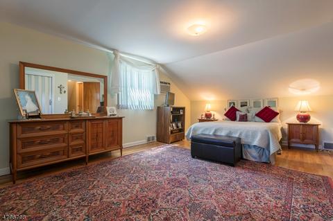93 Devonshire Rd, Cedar Grove, NJ 07009 photo 6