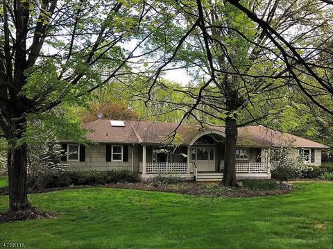 2 Pitney Dr, Mendham, NJ 07945 photo 1