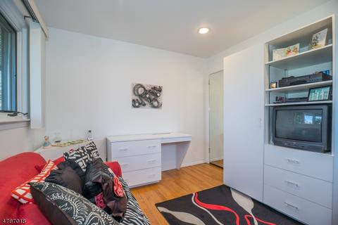 31 Nathan Way, Wayne, NJ 07470 photo 17