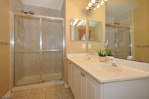 8 Mayflower Dr, Bernards, NJ 07920 photo 13