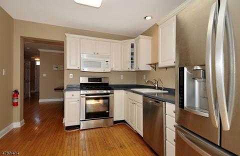 8 Mayflower Dr, Bernards, NJ 07920 photo 9