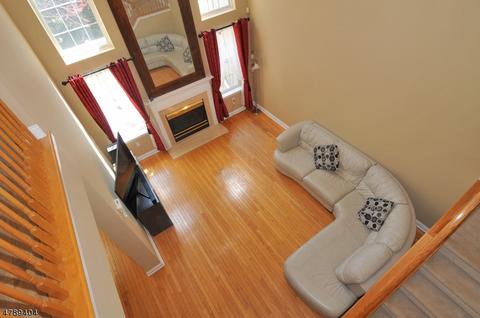 8 Mayflower Dr, Bernards, NJ 07920 photo 5