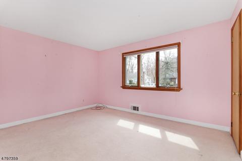 114 Cornell Ave, Berkeley Heights, NJ 07922 photo 10