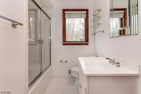 114 Cornell Ave, Berkeley Heights, NJ 07922 photo 12
