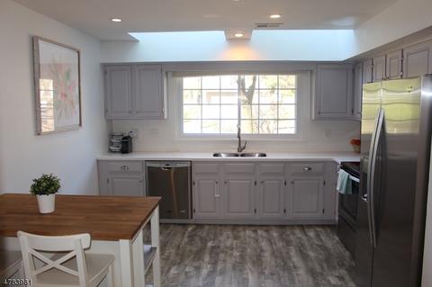 2 Evans Ct, Bedminster, NJ 07921 photo 8