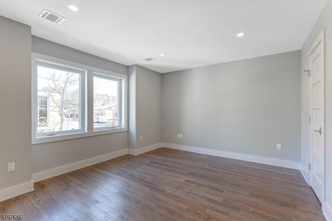 402 Millburn Ave, Millburn, NJ 07041 photo 8