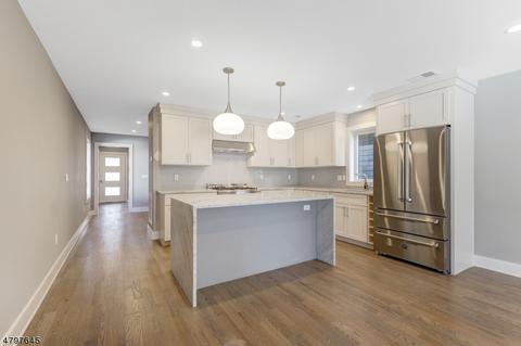 402 Millburn Ave, Millburn, NJ 07041 photo 2
