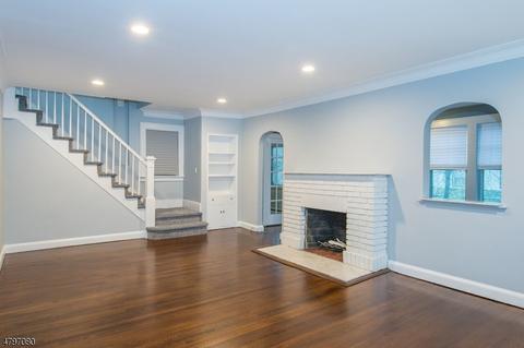 384 Terhune Ave, Passaic, NJ 07055 photo 6