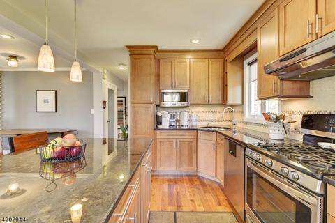 53 Joerg Ave, Nutley, NJ 07110 photo 7