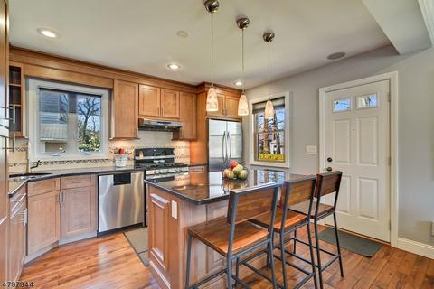53 Joerg Ave, Nutley, NJ 07110 photo 5