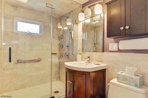 53 Joerg Ave, Nutley, NJ 07110 photo 9