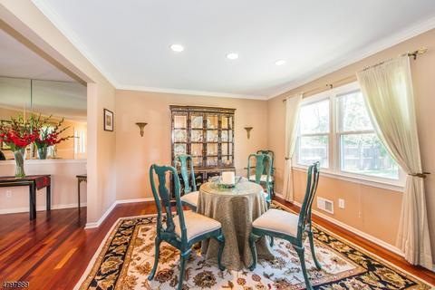 31 Point View Pkwy, Wayne, NJ 07470 photo 4