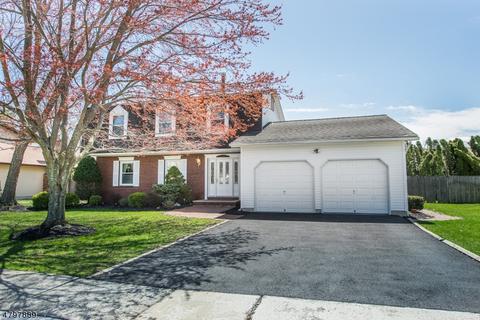 31 Point View Pkwy, Wayne, NJ 07470 photo 1