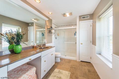 31 Point View Pkwy, Wayne, NJ 07470 photo 13