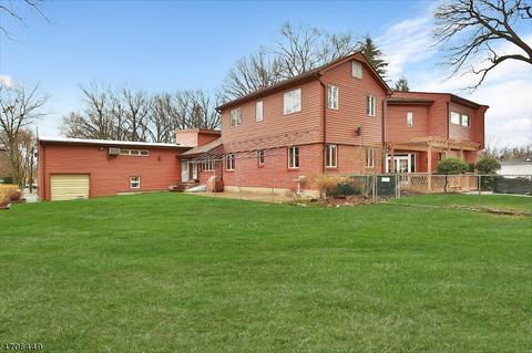 333 South Dr, Paramus, NJ 07652 photo 24