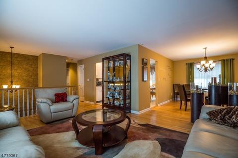 7 Ned Rd, Wayne, NJ 07470 photo 3