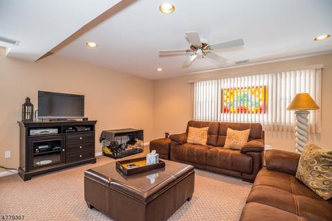 7 Ned Rd, Wayne, NJ 07470 photo 16