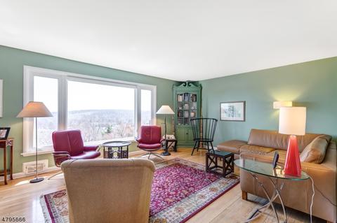 27 Argyle Ct, Summit, NJ 07901 photo 2