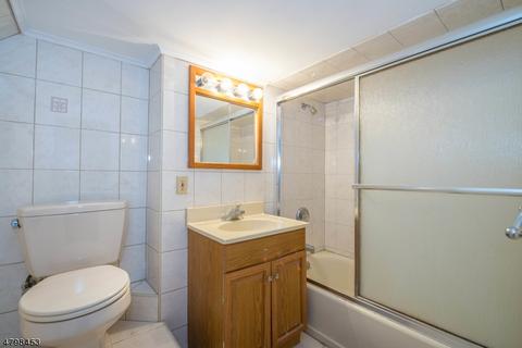 4 Vesper Pl, Bloomfield, NJ 07003 photo 17